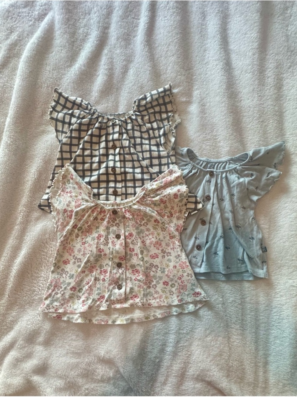 Gerber Floral Button-Front Flutter Sleeve Set